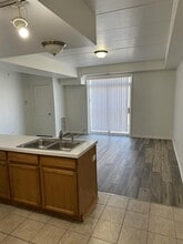 2734 S Wentworth Ave in Chicago, IL - Building Photo - Building Photo