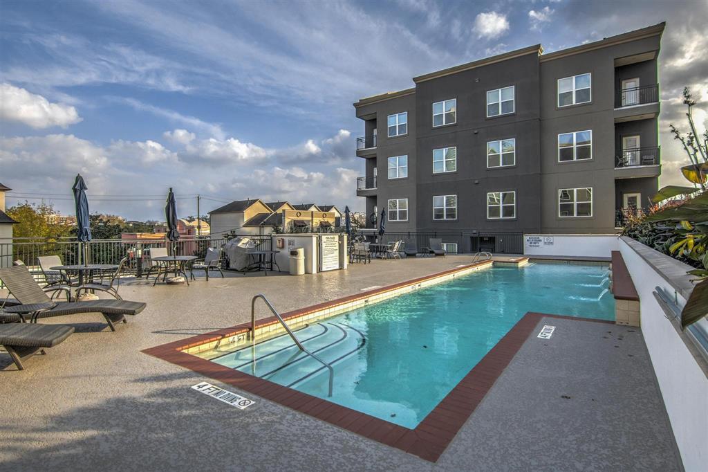 1010 Rosine St in Houston, TX - Building Photo