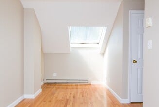 41 Marion St in Boston, MA - Building Photo - Building Photo