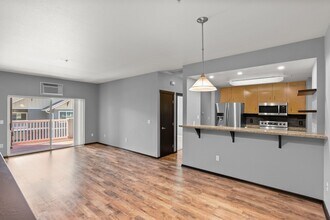 10800 SE 17th Cir in Vancouver, WA - Building Photo - Building Photo