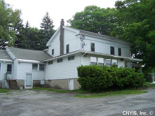 7357 Cherry St in Pompey, NY - Building Photo