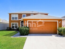12808 Lake Vista Dr in Gibsonton, FL - Building Photo