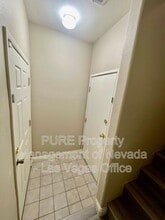 3047 Errol Flynn St in Las Vegas, NV - Building Photo - Building Photo