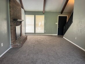 455-457-457 Maple Grove Way in Columbia, MO - Foto de edificio - Building Photo