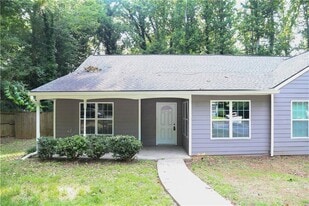 5141 Farm Pl Dr NE in Woodstock, GA - Building Photo