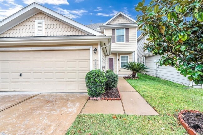 property at 6430 Wilshire Fern