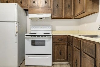 Grand Park Village in Camrose, AB - Building Photo - Building Photo