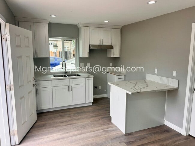 property at 3343 Lime St