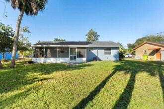 3910 N 147 Ave in Loxahatchee Groves, FL - Building Photo - Building Photo