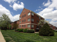 The Boulevard Of Old Town in Alexandria, VA - Building Photo - Building Photo