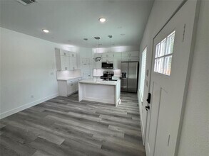 4604 Bricker St in Houston, TX - Building Photo - Building Photo