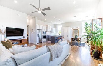 625 N Tyler St in Dallas, TX - Building Photo - Building Photo
