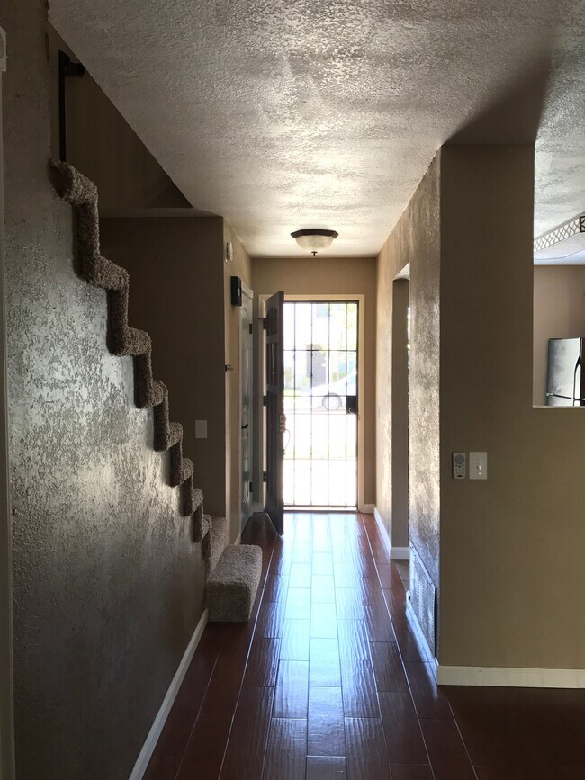 9307 Darcy Ct Rentals in Santee, CA