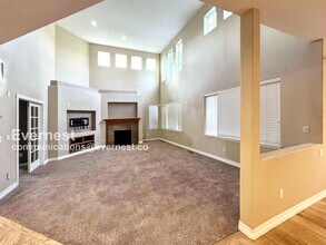 26894 E Mineral Dr in Aurora, CO - Building Photo - Building Photo