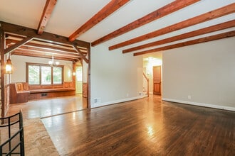 414 Spring Ave in Timonium, MD - Building Photo - Building Photo