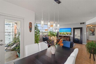 1351 NE Miami Gardens Dr in North Miami Beach, FL - Building Photo - Building Photo