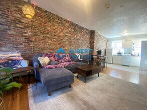 17 Ogden St, Unit 4 in Boston, MA - Building Photo - Building Photo