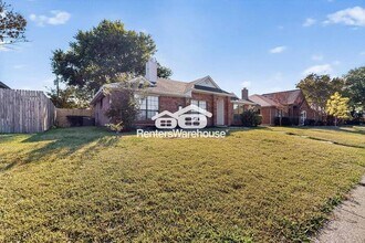 8006 Blue Quail Ln in Rowlett, TX - Building Photo - Building Photo