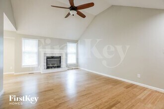 11202 N Wallace Ave in Kansas City, MO - Building Photo - Building Photo