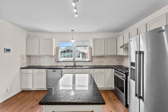 4051 Sarah Ann Dr in Canton Township, MI - Building Photo - Building Photo