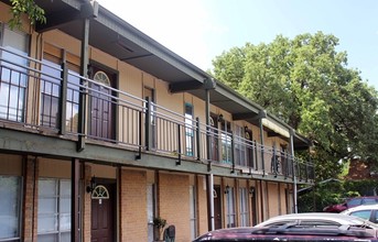 Hyde Park Flats in Austin, TX - Building Photo - Building Photo