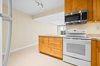 95-2057-2057 Waikalani Pl in Mililani, HI - Building Photo - Building Photo