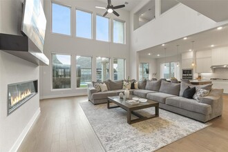 17366 Camillia Trails in Conroe, TX - Building Photo - Building Photo