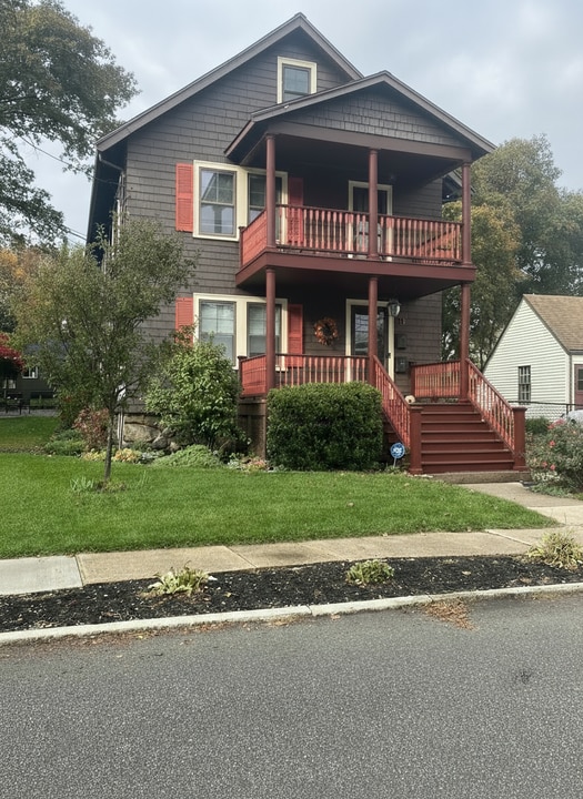 39 Gould St, Unit 39 Gould St. in Wakefield, MA - Foto de edificio