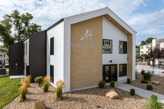 The Residences of Auburn Hills in Topeka, KS - Building Photo - Building Photo
