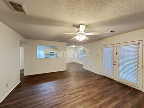 8334 Tavern Pt in San Antonio, TX - Building Photo - Building Photo