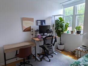 218 Thorndike St, Unit 110 in Cambridge, MA - Building Photo - Building Photo