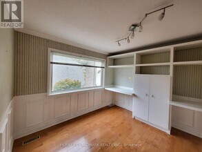 107 Bolland Crescent in Ajax, ON - Building Photo - Building Photo