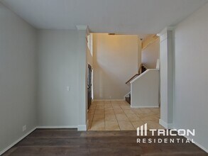 4504 Vista Meadows Dr in Fort Worth, TX - Building Photo - Building Photo