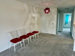 22985 Marine View Dr S in Des Moines, WA - Building Photo - Building Photo