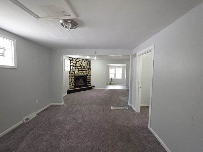 property at 1815 Willow Ave