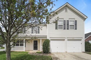 12001 Chantress Ln in Charlotte, NC - Building Photo