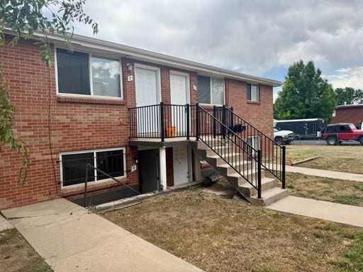 property at 5365 W 3rd Pl