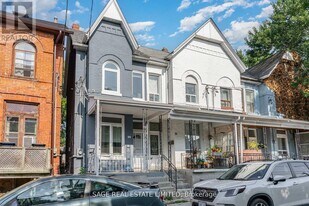 93 Jersey Ave in Toronto, ON - Building Photo