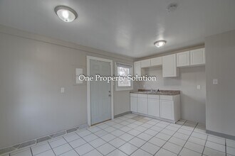 5147 E 10th Ave in Gary, IN - Building Photo - Building Photo