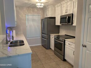 241 Hannover Cir in Panama City, FL - Building Photo - Building Photo