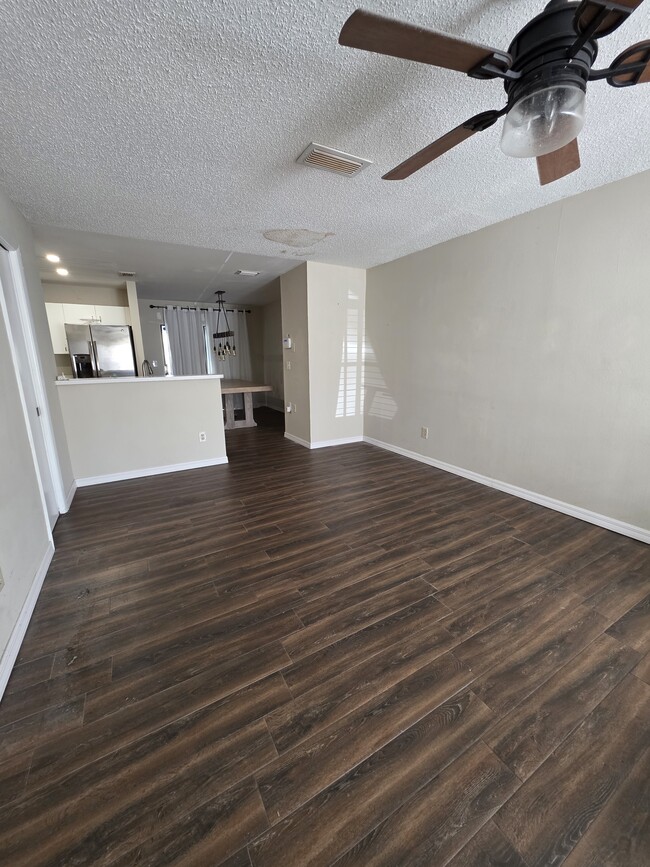 12508 Castle Hill Dr