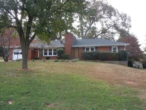 4014 Avera Ave in Winston-Salem, NC - Building Photo - Building Photo