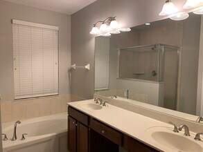 6078 SE Split Oak Trail in Hobe Sound, FL - Building Photo - Building Photo