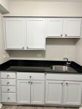 8635 84th Ct in Hickory Hills, IL - Building Photo - Building Photo