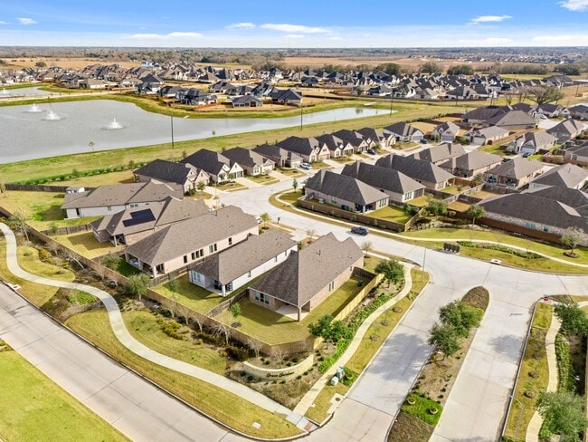 property at 4918 Morrison Dr