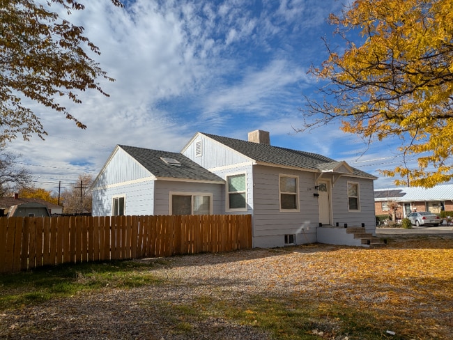 property at 1739 N 16th St