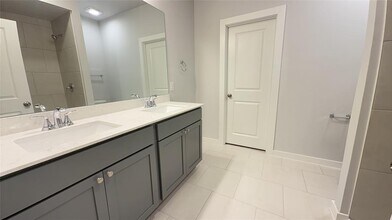 16940 Jigsaw Jct in Oklahoma City, OK - Building Photo - Building Photo