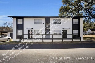131 SE 13th Ave in Ocala, FL - Building Photo