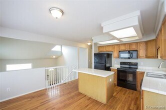 4652 Genoa St in Denver, CO - Foto de edificio - Building Photo