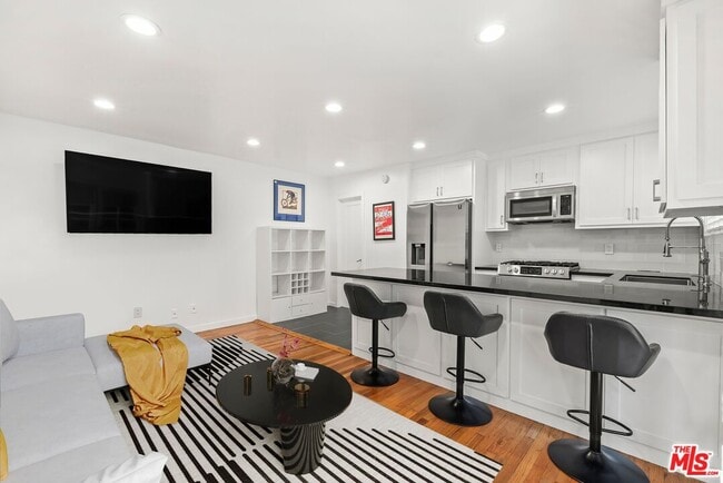 property at 927 Euclid St